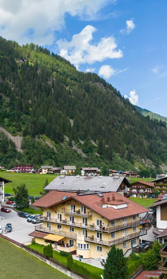 Appartements Zur Sonne Neustift im Stubaital Esterno foto